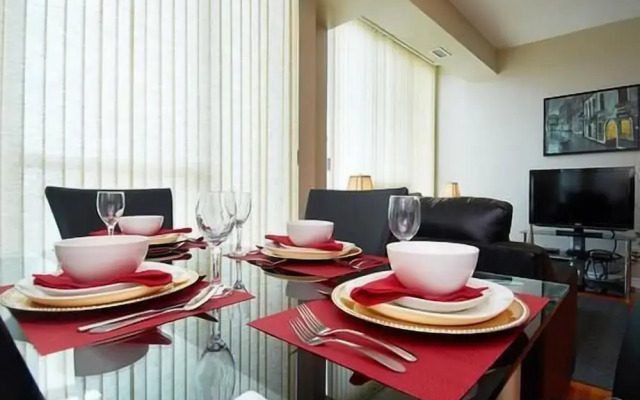 WhiteHall Suites - Mississauga