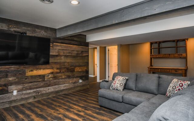 Solar Delight 5 Bedroom House