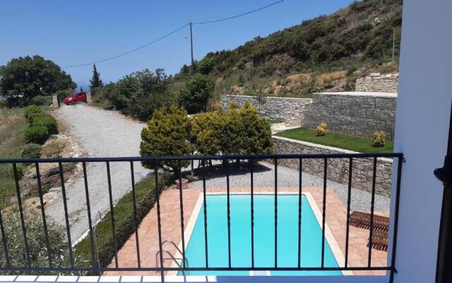 Villa Anemos - Beautiful 4 bed villa with pool