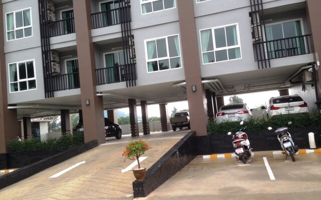 The Sea Condo 51&49