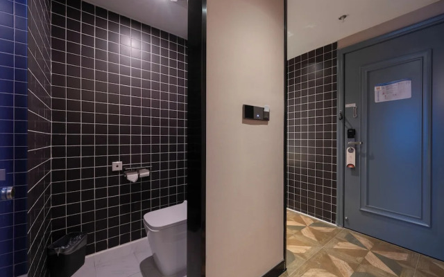 World Hotel Zhengzhou Univ Hi-tec Branch
