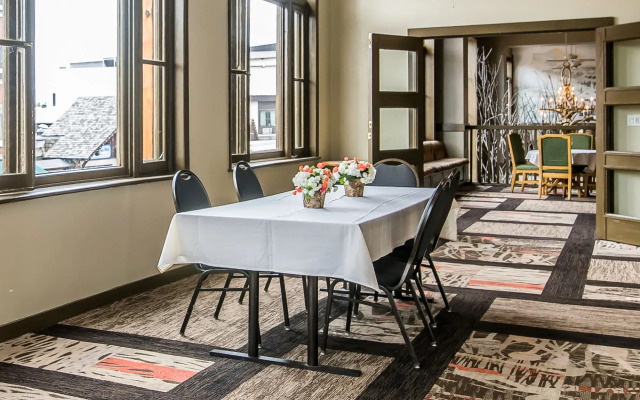 Grand Adirondack Hotel, Lake Placid, a Tribute Portfolio Hotel