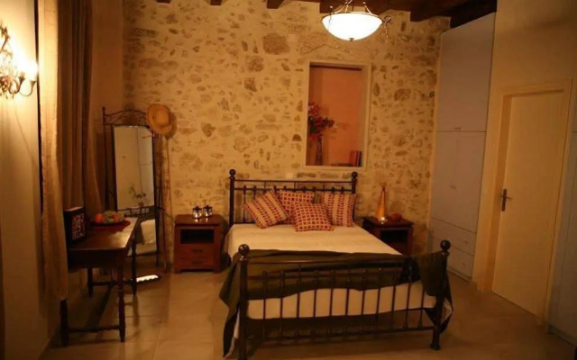 Nakli Traditional Guesthouse