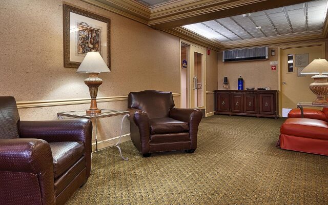 Spark by Hilton Hummelstown Hershey