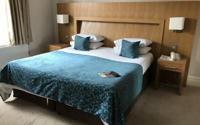 The Links Country Park Hotel