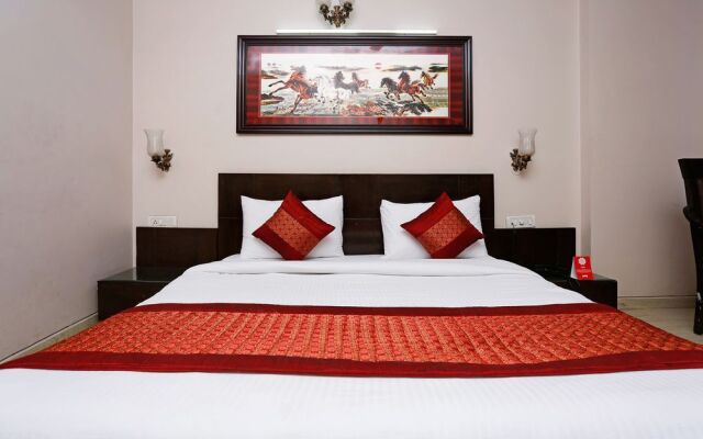 OYO Rooms 760 Karol Bagh Metro Station