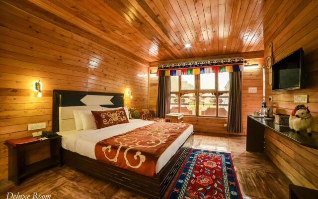 Summit Panghen Metok Hotel