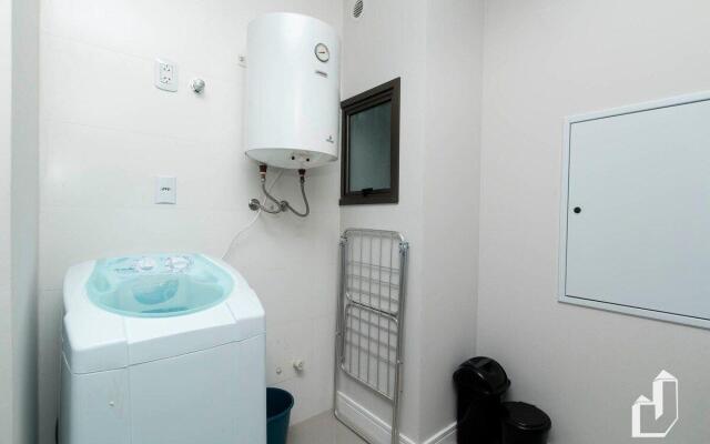 Apartamento com 02 dormitórios