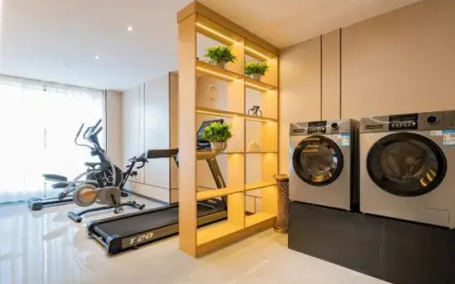 Indigo Hotel (Liuzhou Liunanhang Ying Middle School)