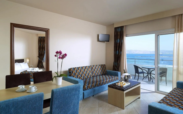 Molos Bay Hotel