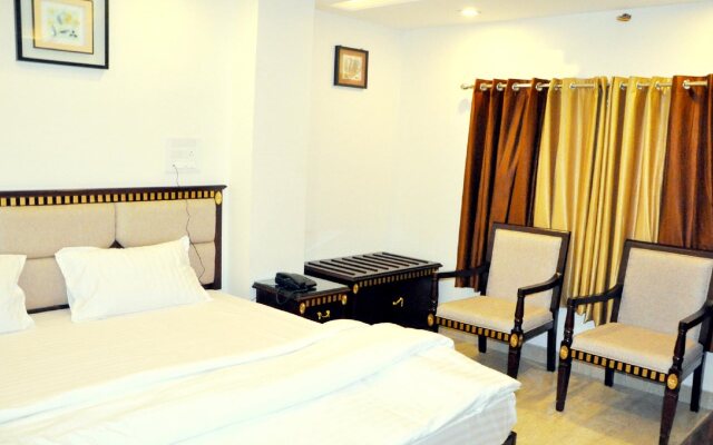 OYO 3703 Hotel Payal