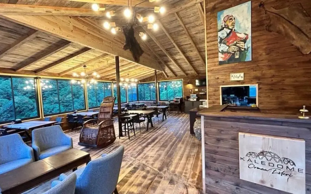 Kale Dome Orman Evleri