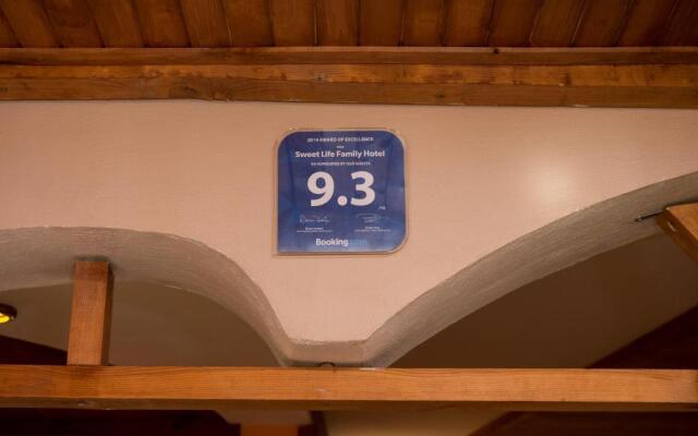 Sweet Life Family Hotel