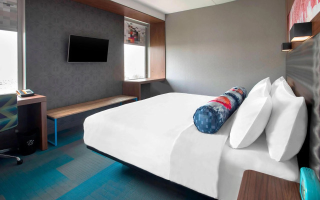 Aloft Buffalo Airport