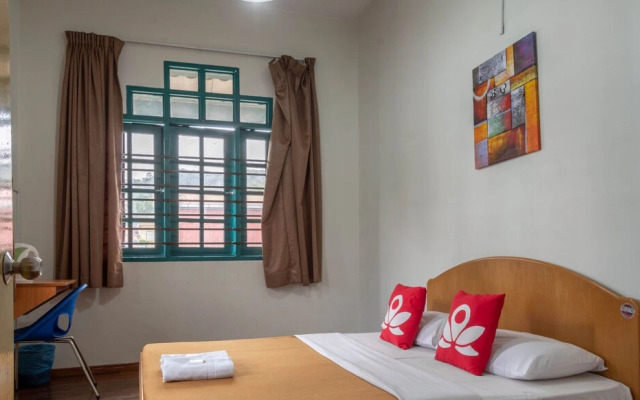 ZEN Rooms Check In Hotel 2