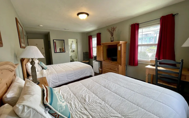 Rugged Country Lodge