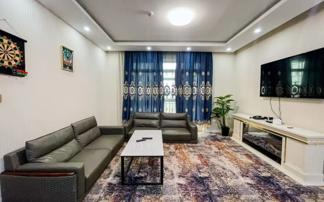 Eagle Town Service Apartment