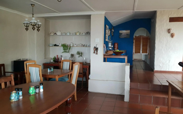 Saxon Lodge