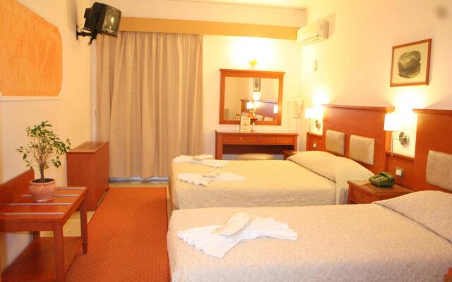 Paradise Lost Hotel-Apartments