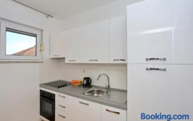 Apartments Maruna Self check-in
