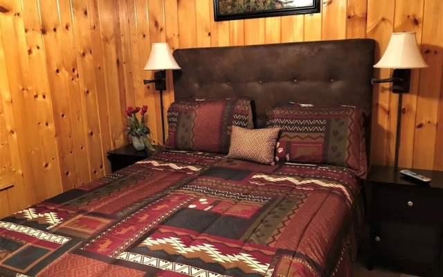 Bearly Rustic by RedAwning