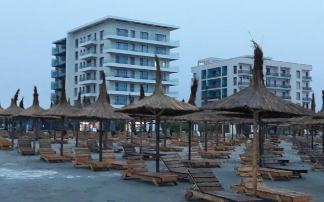 Sandy beach 1