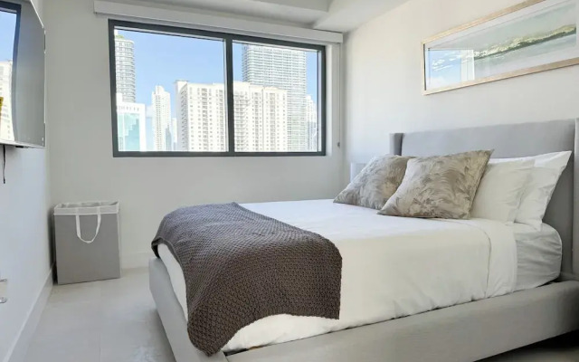 Luxury 3BR with Private Rooftop