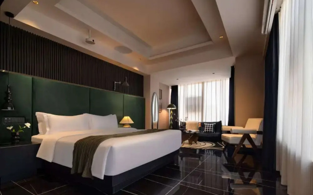 Kailemei Hotel