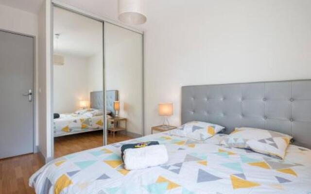 19Sisley