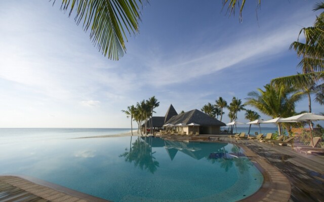 Veligandu Maldives Resort Island Resort