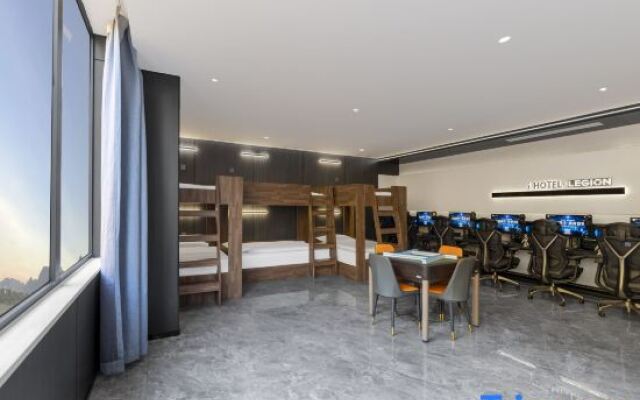 i Electronic Sports Hotel (Zhengzhou Jiankang Road)