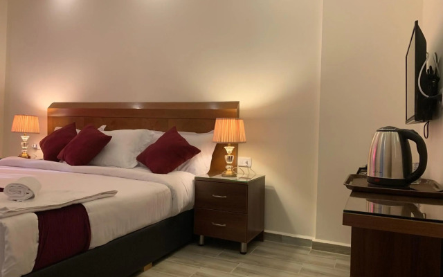 Petra Sky Hotel