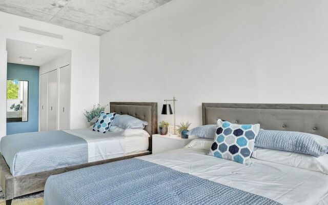 Design District Suites