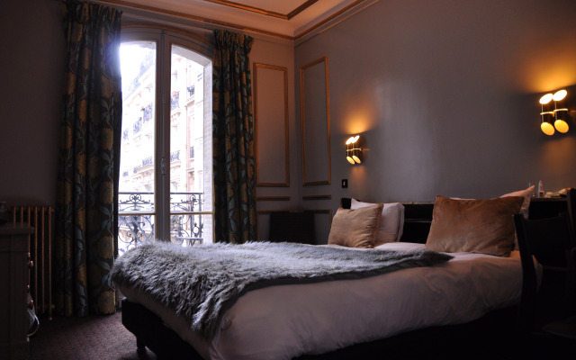 Alba Opera Hotel