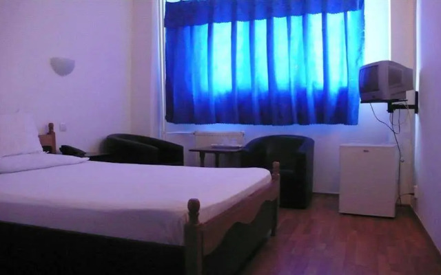 Hotel Uranus