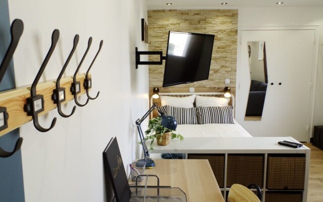 The Pied-à-terre - Completely new Studio