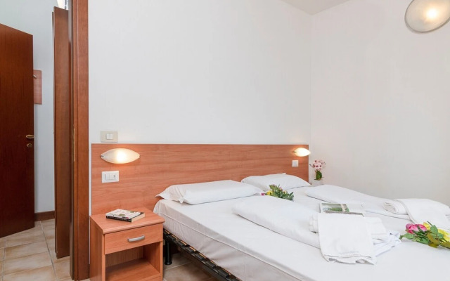 Porto Letizia Rossini 12