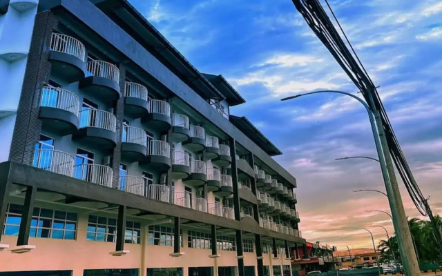 Wing Tat Grand Hotel