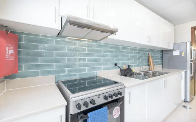 Contemporary Living by The Sea 2BD New Listing