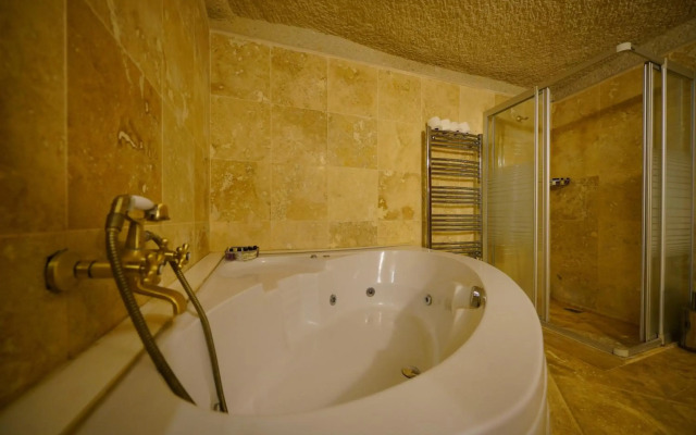 Vezir Cave Suites