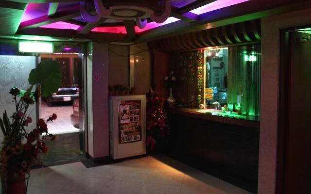 Picasso Motel Jongno