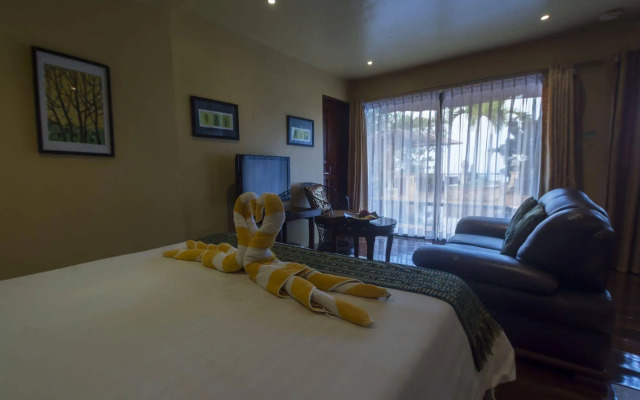 Palm Breeze Villa