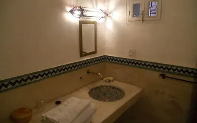 Riad Ineslisa