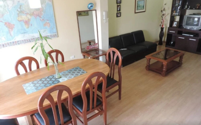 Transit Home Bed And Breakfast - Adults Only