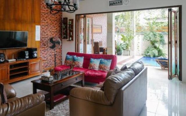 Jasmine Villa Batu Bolong