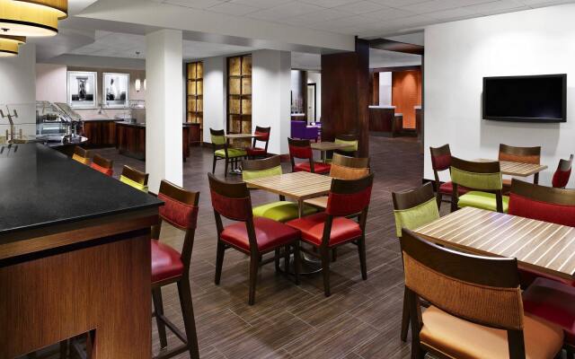 Four Points by Sheraton Memphis East