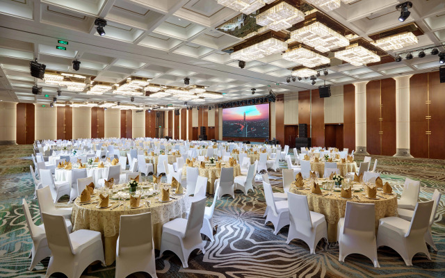 Vinpearl Landmark 81, Autograph Collection