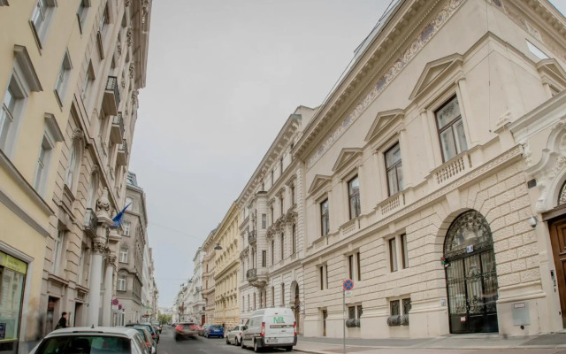 Karl Suites Palais Wessely