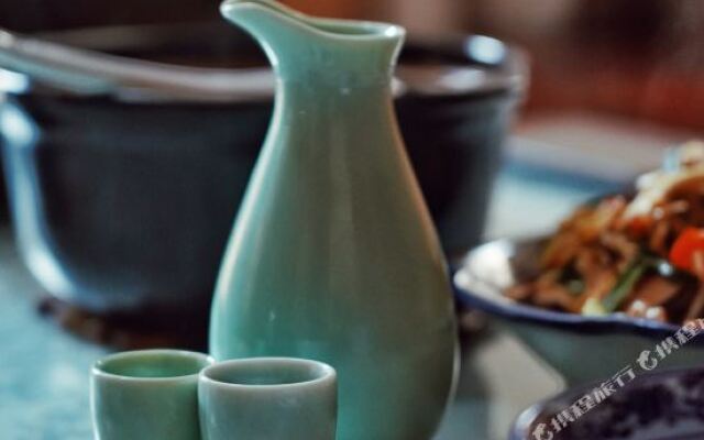 Yixiu Mountain Inn