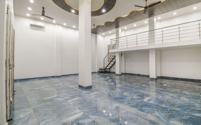 Gracious by Vishesh Hotels & Home Stay